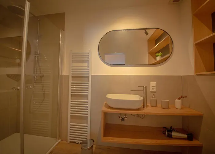 Haus Zum Wappen * هيلينثال